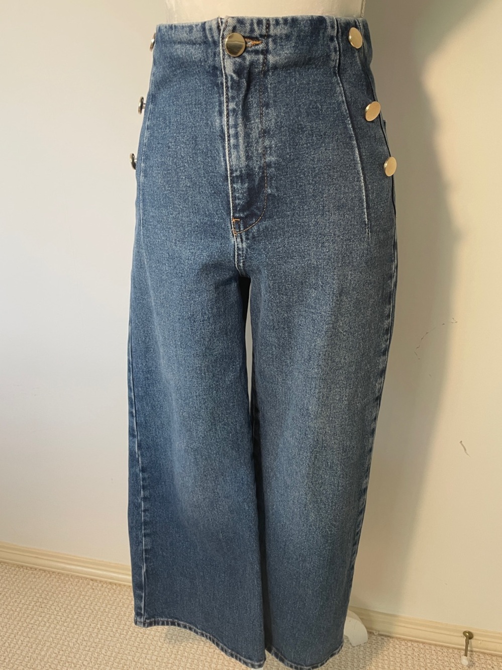 High-Rise Wide-Leg Denim Jeans with Gold Buttons - Blue